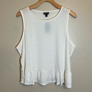 NWT Torrid Pristine Beige Texture Knit Ruffle Crop Top